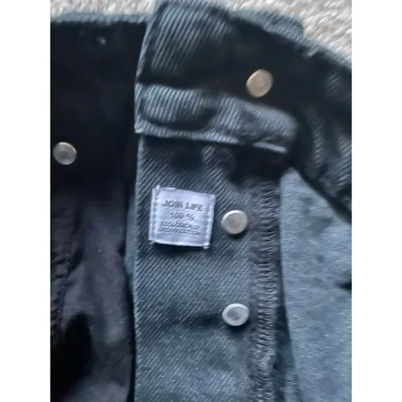 Zara Womens/Teen Black Mini Denim Skirt Button up fly Destressed Hem Size Medium - Picture 6 of 8